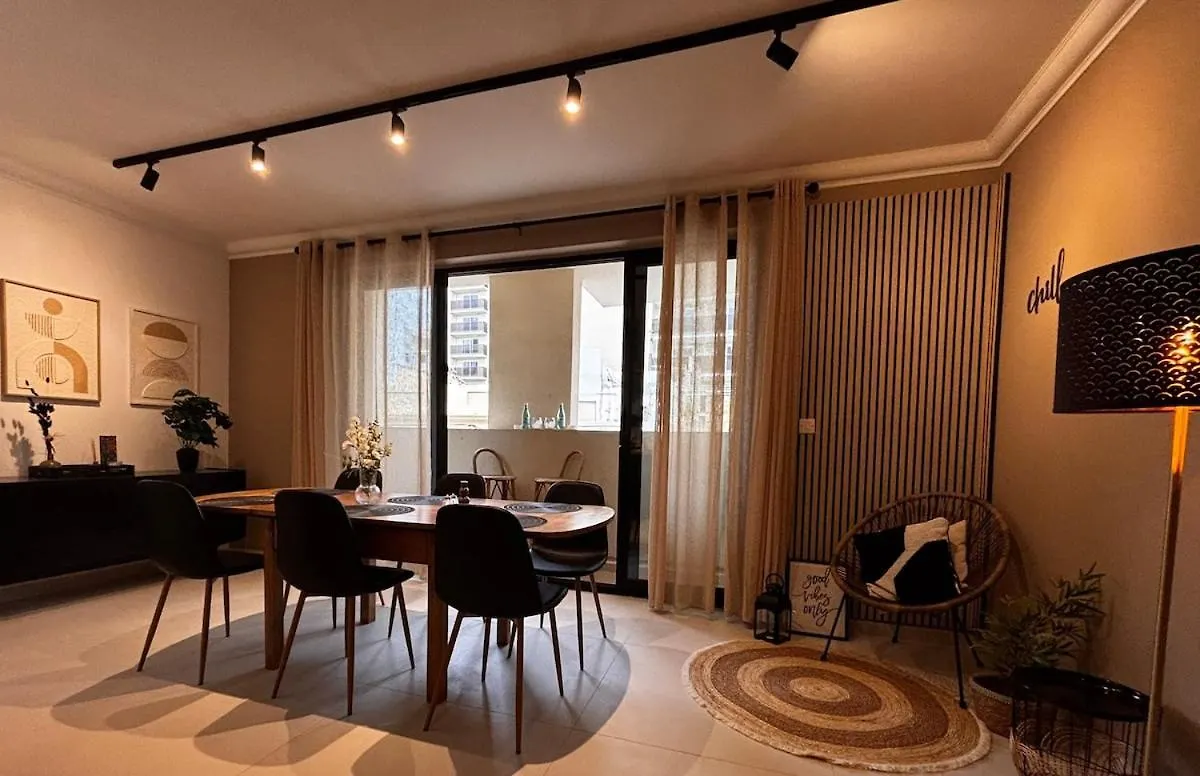 Steps From The Seafront - Good Vibes Only! Apartment Gzira