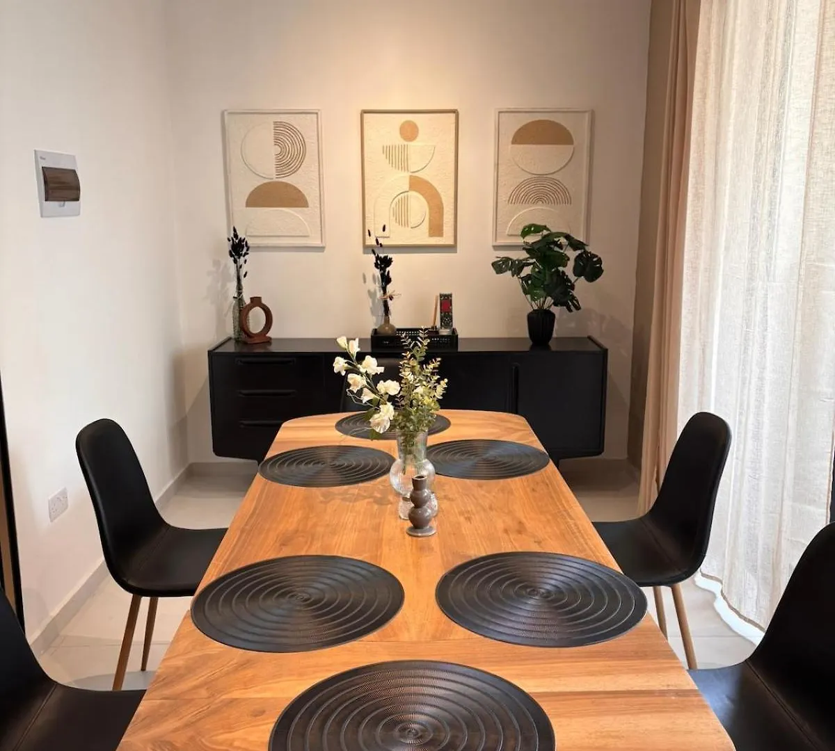 Steps From The Seafront - Good Vibes Only! Apartment Gzira